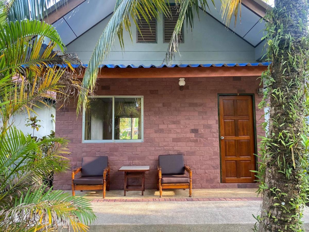 Coconut Bungalow Nai Yang Екстер'єр фото