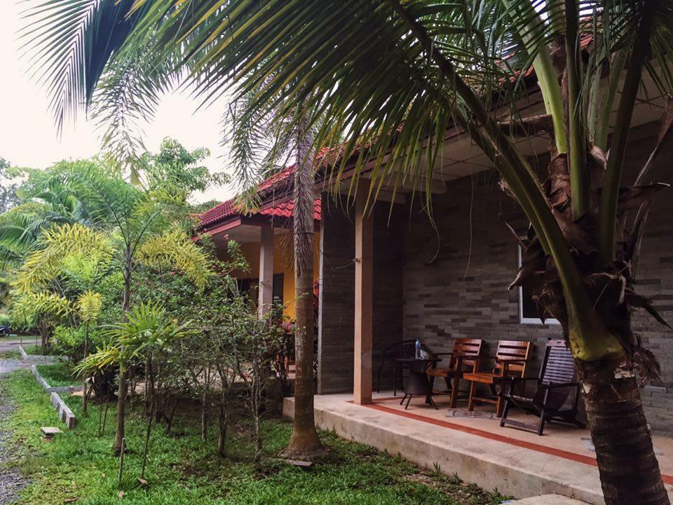 Coconut Bungalow Nai Yang Екстер'єр фото