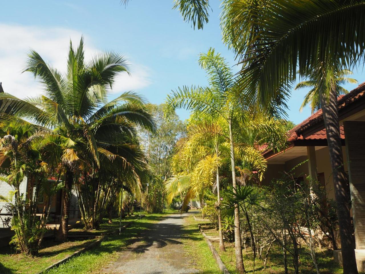 Coconut Bungalow Nai Yang Екстер'єр фото